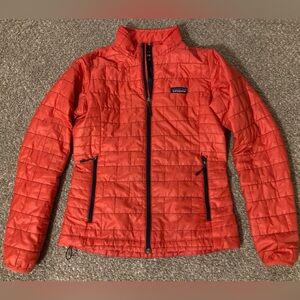 Patagonia Women’s Quilted Insulated Jacket – Size Small